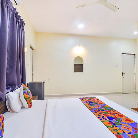 Fabhotel Baga Tulip - 500M From Baga Beach Екстер'єр фото